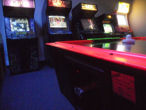 CENTRAL-AMERICA-GAMIFICATION-WAYS-FOR-EMPLOYEE-VIDEO-ARCADE-GAME-ROOM78c247ad8976735b.jpg