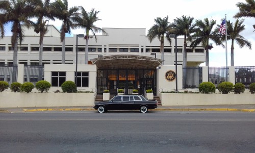 US-Embassy-San-Jose-Costa-Rica-LIMOSINA-MERCEDES-300D-LANGcef08a00528f1814.jpg
